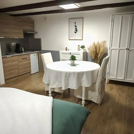 Apartment La Maison Des Suedois *